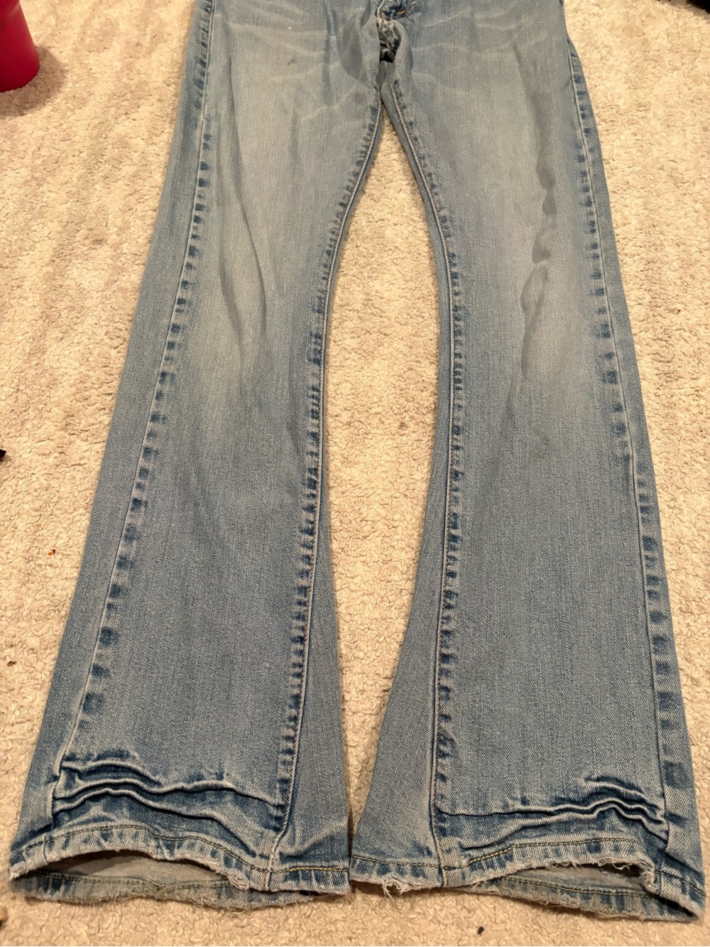 Levi’s low rise boot cut jeans - Picture 5 of 5
